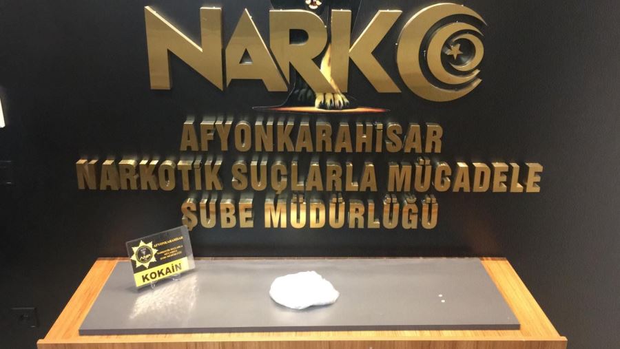 Narkotik 396 gram kokain ele geçirdi