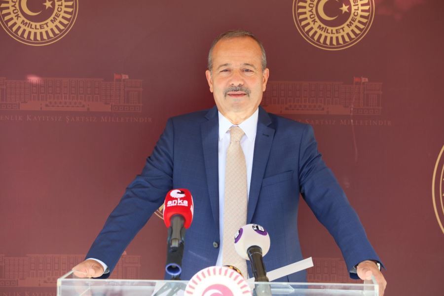  Taytak; “Alparslan Türkeş bir ülküdür”