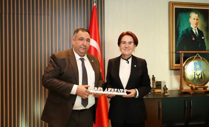 Meral Akşener