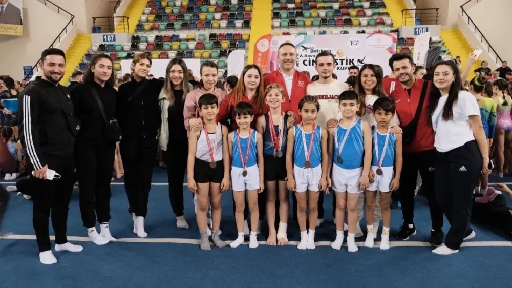 Afyonlu Sporculardan Bölge Şampiyonasında Gurur Veren Performans