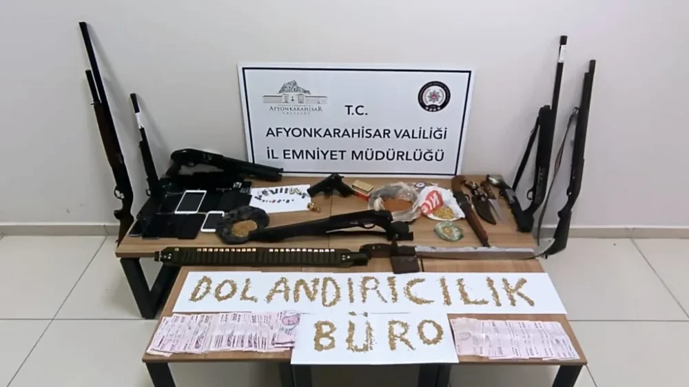 Dolandırıcılık Şüphelisiyle Aranan Şahıslar Yakalandı 