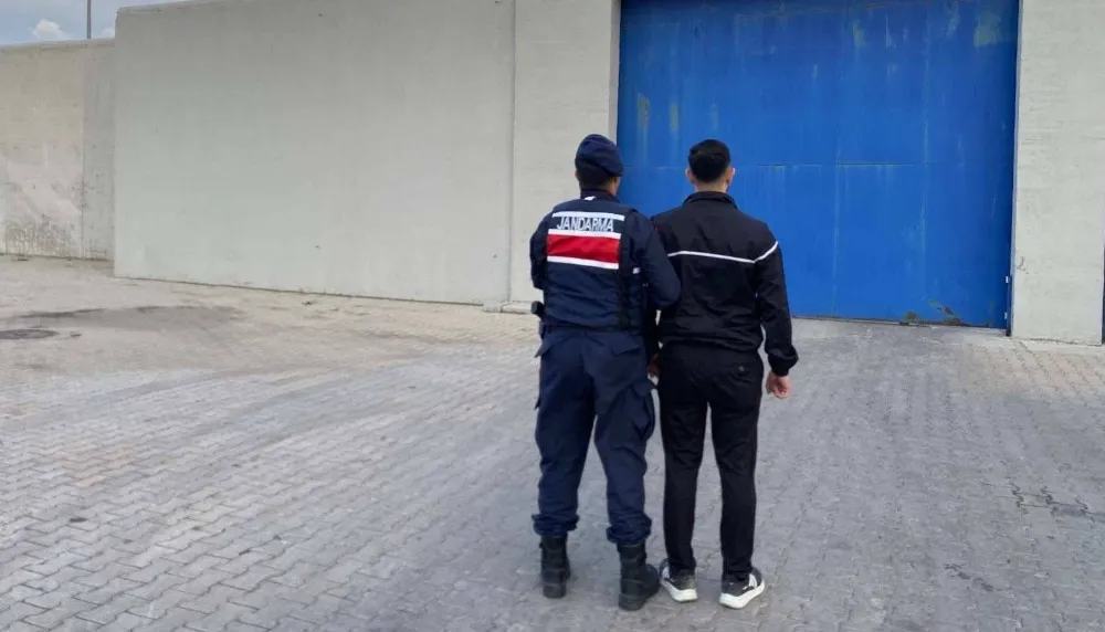 12 Yıl Hapis Cezasıyla Aranan Zanlı Yakalandı!