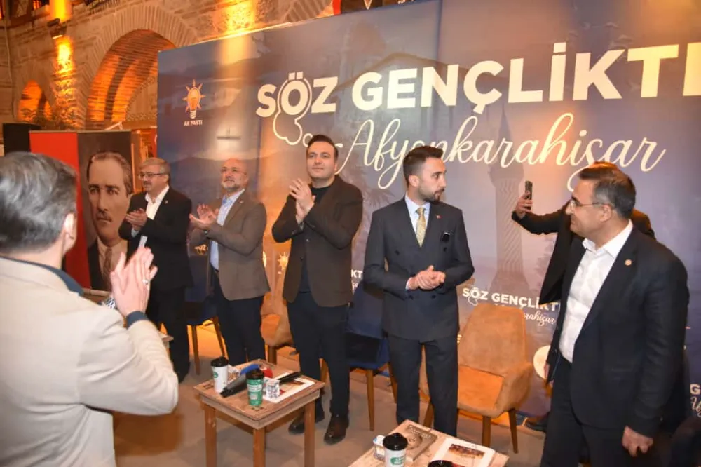 Afyonkarahisar’da Gençlik Rüzgârı: “Söz Gençlikte” Programı Yoğun İlgi Gördü
