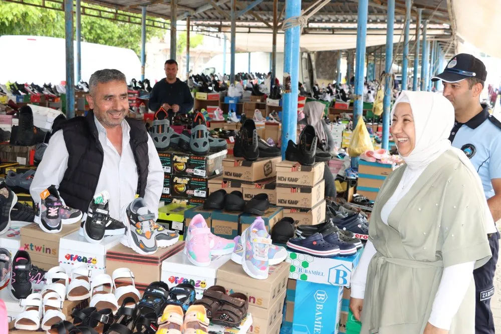Başkan Kılınçarslan, Halk Pazarını Ziyaret Etti